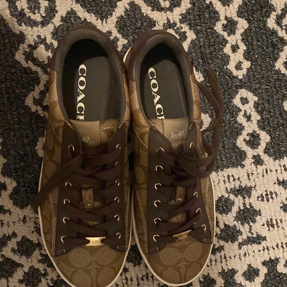 Coach shoes - Picture 2 of 5